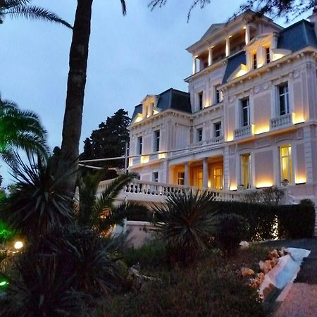 Hotel Les Tourelles Sainte-Maxime Eksteriør billede